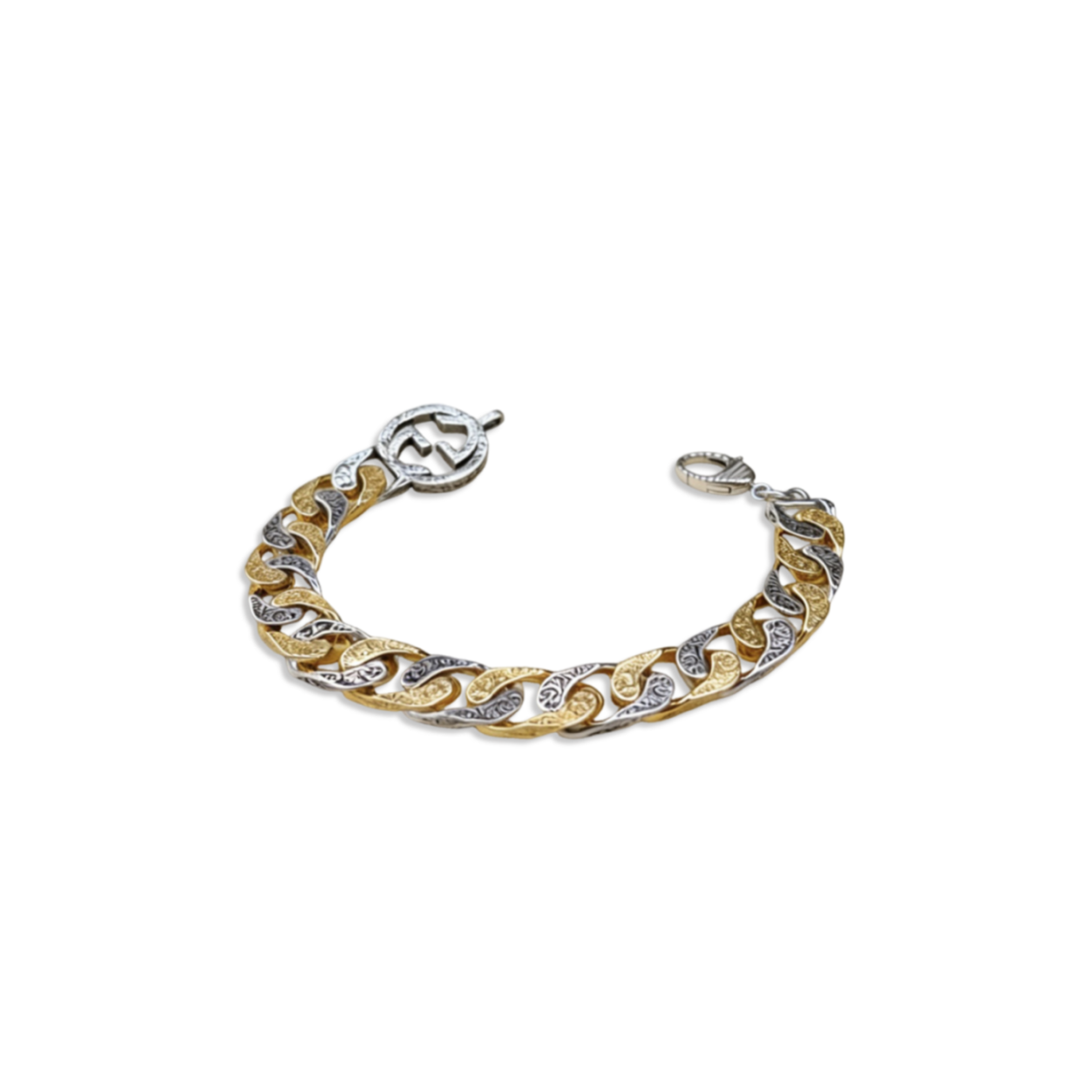 Gvc*1 interlocking bracelet